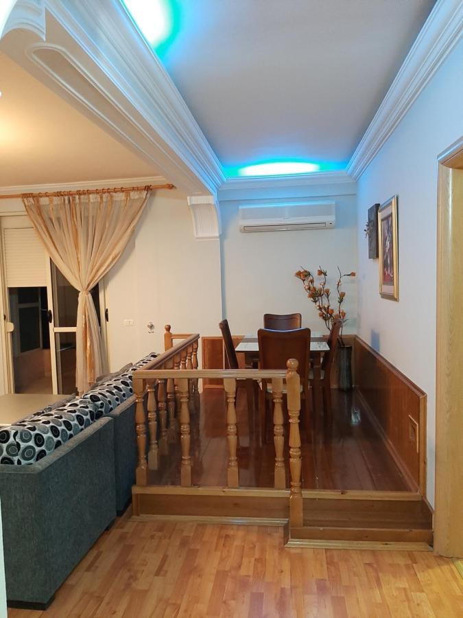 Apartament Egzoni City Center Apartment Berat Bagian luar foto