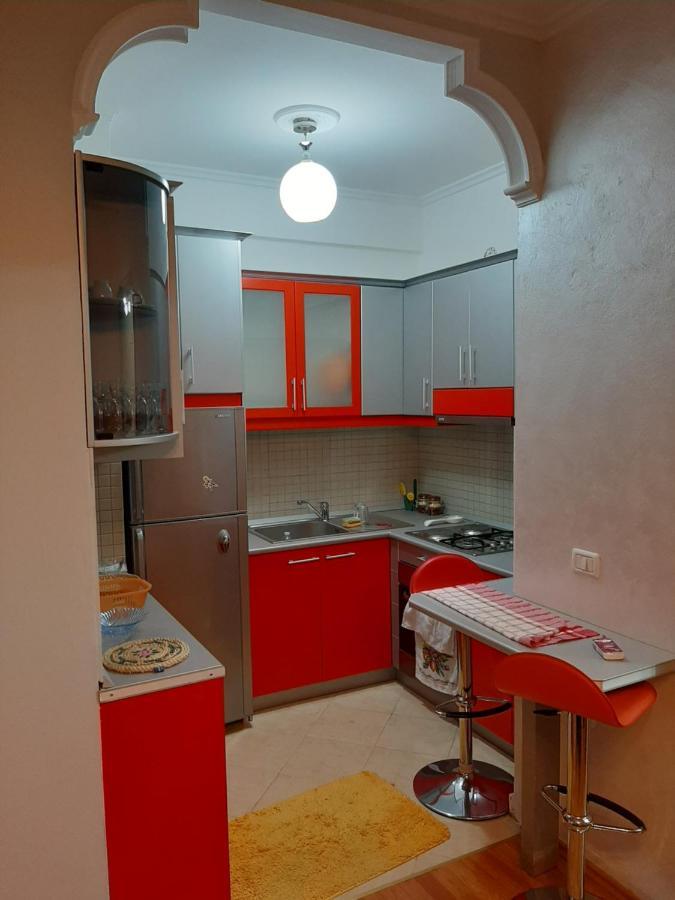 Apartament Egzoni City Center Apartment Berat Bagian luar foto